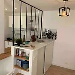 Lovely Appartement In Montmartre