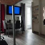Studio Charmant A Place De Clichy
