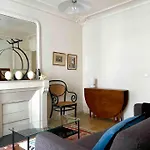 Appartement De Charme Pres Montmartre