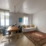 Renovated Paris 16Th Flat