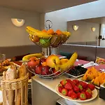Hotel Mistral