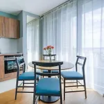 Le Sublime - A Auteuil - 362B