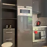 Charmant Studio Parisien- Calme Et Lumineux -2 Pax