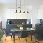 Roommate Share Colocation 1 Bedroom In Two Bedroom Luxe Marais Bretagne Citycosy