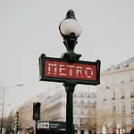 Chic And Cosy Apartment-Canal Saint Martin