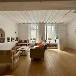 Paris Marais 8Rdl Home - 2 Rooms, 2 Bathrooms, Terrace