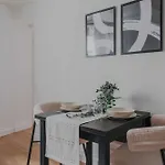 Charming Flat - 1Br-4P - Voltaire-Nation