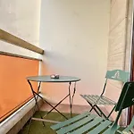 Studio Avec Balcon, Havre De Paix A Montparnasse