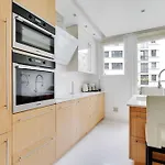 Charming Appt With A-C- 1Bd-2P - Tour Eiffel