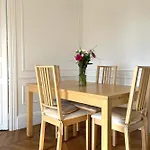 Parisian Flat Close Eiffel Tower