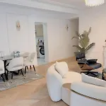 Appartement De Luxe Juste A Cote Des Champs-Elysees