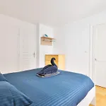 Appartement Quartier Chatelet Les Halles 2 Free Netflix