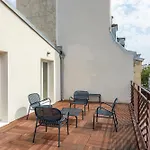 Suites Fl - By Sweett