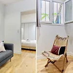 Charming Flat In The Heart Of Paris