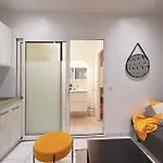 Lovely Studio For 2 Persons Center Of Paris