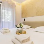 Authentic Apartment - 3Br-8P - La Villette