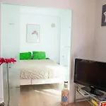 Tres Agreable Appartement Pres Du Canal St Martin