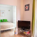 Tres Agreable Appartement Pres Du Canal St Martin