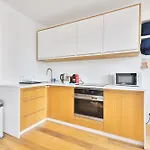 Studio Quartier Saint Michel Notre Dame Free Netflix