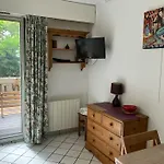 Studio Avec Terrasse A La Butte Aux Cailles