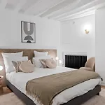 Appartement Cosy A 9 Min A Pied De La Cathedrale Notre Dame