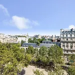 Ultra Luxe Tour Eiffel