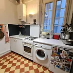 Grande Chambre Dans Appartement Cosi