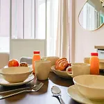 Appartement Proche Parc Monceau