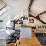 Marais Rooftop Apartment