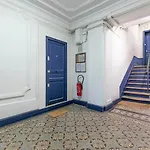 Gare Du Nord Confortable Pied A Terre Avec Patio