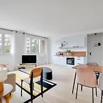 Smart Inn Paris Expo Porte De Versailles 4 Personnes