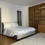 Charmant Appartement Paris Xvie- Avec Balcon!
