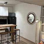 Studio Paris 19