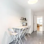 Guestready - Apt Moderne Pres De L\'Arc De Triomphe