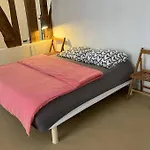Grande Chambre Dans Studio