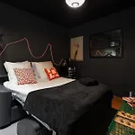 Le Dark