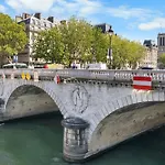Appartement Cosy A 9 Min A Pied De La Cathedrale Notre Dame