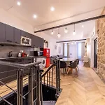 Off Spacious 4-Star Family Apartment For 10 Guests 3Br