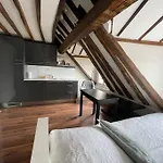 Appartment Au Coeur De Paris 8E