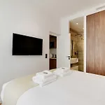 Modern Flat - 2Br-6P - Northern Paris