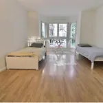 Fastrentbnb Appartement Parc Des Buttes Chaumont