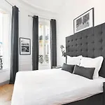 Livinparis - Luxury 3 Bedrooms Le Louvre I