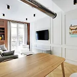 Pick A Flat\'S Apartment In Triangle D\'Or - Pierre 1Er De Serbie