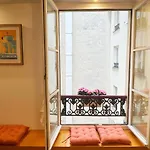 Studio The Champs-Elysees