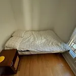 26 Sqm City Center Sunny Apartment