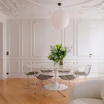 Appart Haussmannien Luxe - 2 Chambres, Champs-Elysees