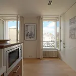 Magnifique Appartement Champs Elysees