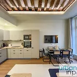 Urban Flat 188 - Stunning 4 Bedroom Flat In Paris