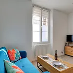 588 Suite Emmeline - Superbe Appartement A Paris