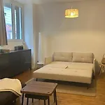 Grand Appartement Avec Patio A Paris 14Eme